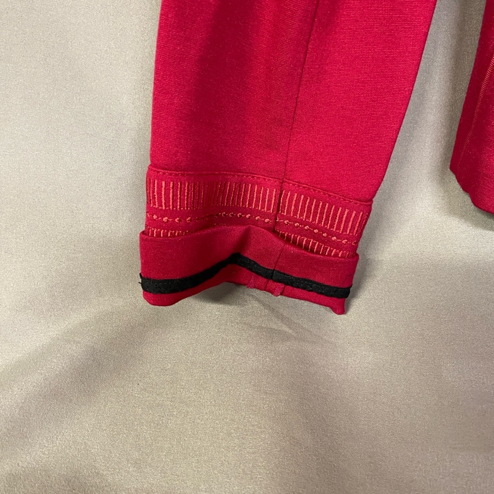 White House Black Market Women's Deep Red Military Style Tailored Blazer Size 6 - Picture 5 of 11